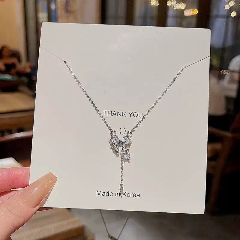 Shiny Stylish Necklaces - Live Picks