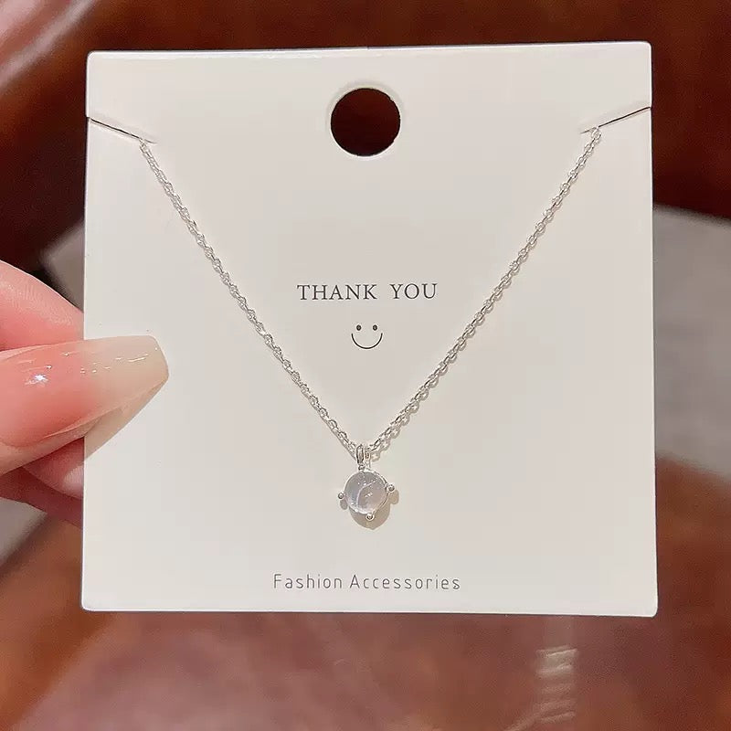 Shiny Stylish Necklaces - Live Picks